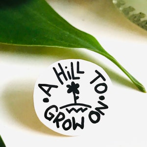 Una colina para crecer, Pin, Push Back, Bears, Beartaria, Primavera