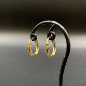 10K Gold Circle Hoop Earrings,Minimalist Hoops, Mini Gold Earrings, Mini Gold Hoops, Earrings for her, Gold hoops, Small Gold Hoops,Hoops