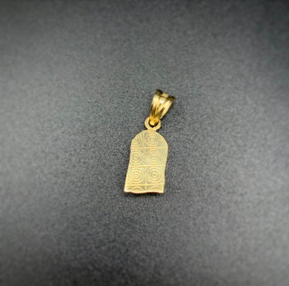 10k jesus piece online