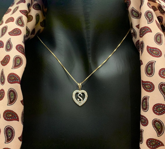 Gold Kette Namen 10K Gelbgold Anhänger Mit Anfangsbuchstabe (A-Z) & Blumen-Design – Charm Für Halskette, Neu Mit Etikett 10K Gold Anhänger Herz