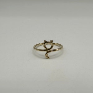 10K Gold Cat Ring, Gold Cat Ring, Cat Lovers, Gold Cat Lover Ring, Cat Jewelery, Gold Ring, Stackable Gold Ring, Pet Ring