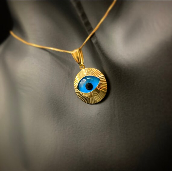10k gold evil eye pendant deals