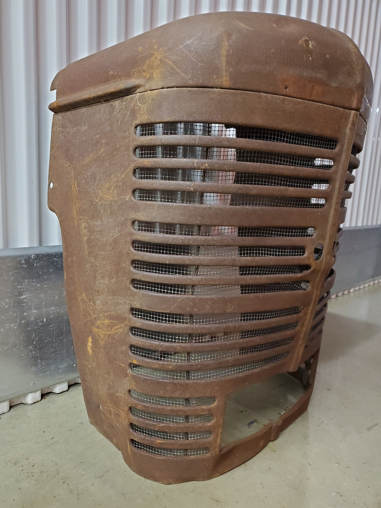 Farmall Tractor Grill Wall Hanging, Farmhouse Decor, Rust, Rustic Decor