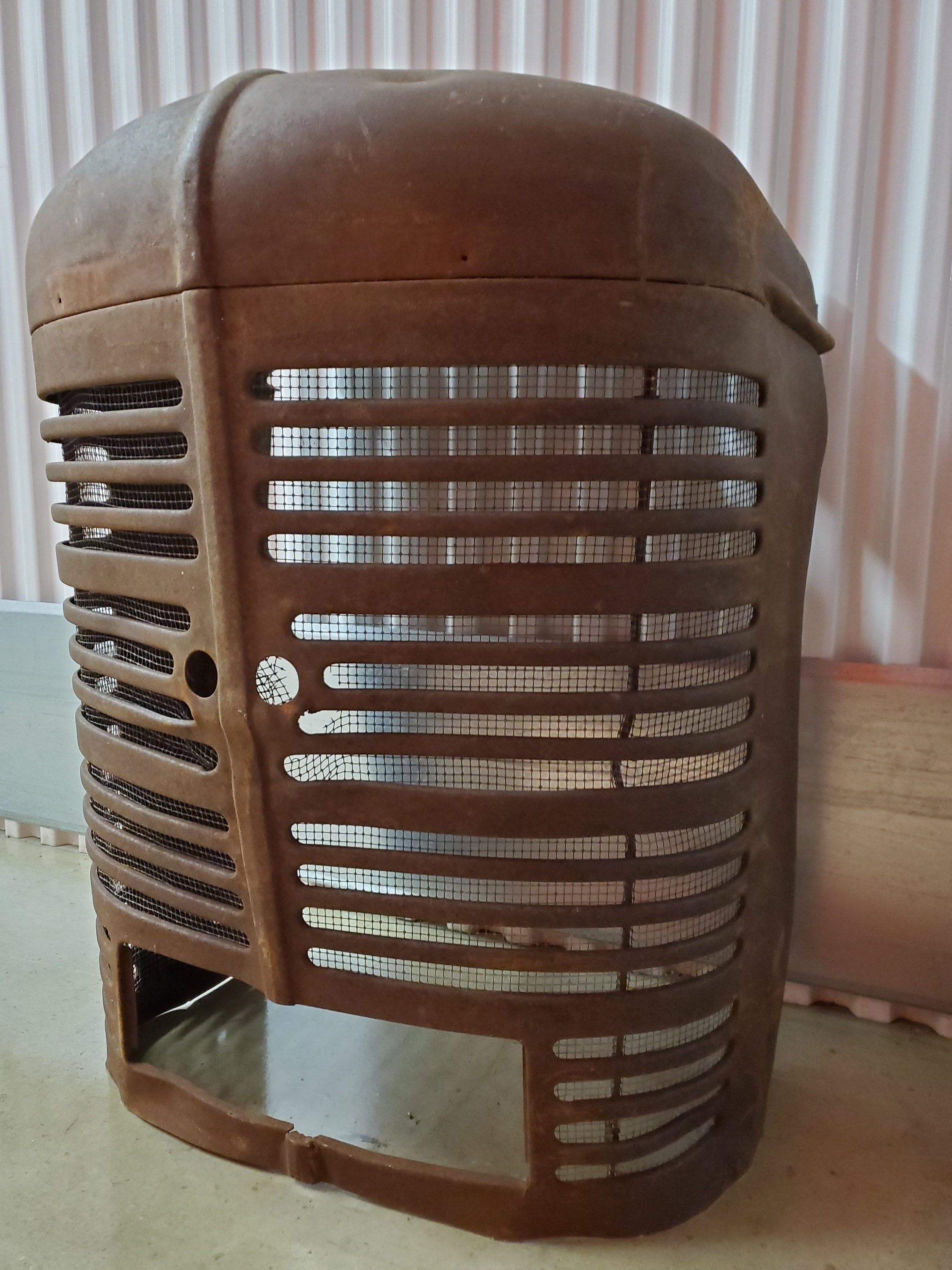 Farmall Tractor Grill Wall Hanging, Farmhouse Decor, Rust, Rustic Decor