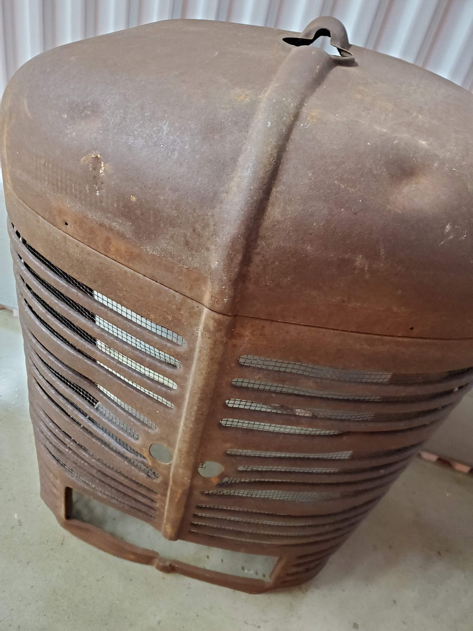 Farmall Tractor Grill Wall Hanging Farmhouse Decor Rust | Etsy