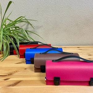 Sacoche de pétanque pour 3 boules, pochette personnalisée et fabriquée en France, cadeau artisanal parfait pour la fête des pères