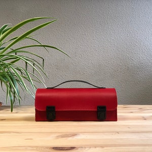 Aanpasbare rode horizontale petanquebal, tas gemaakt in Frankrijk, perfect handgemaakt cadeau voor Vaderdag