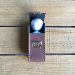 Bag for 3 golf balls, pretty and solid, belt clip image 2