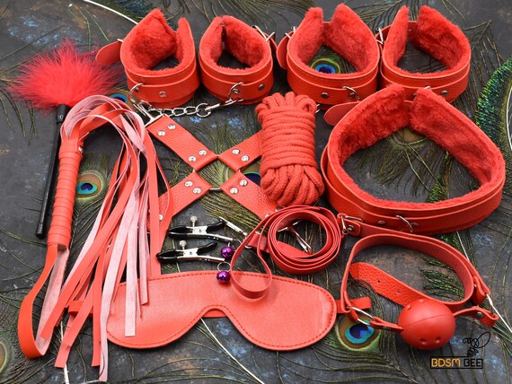 Sex Bondage Restraint Kits, Sex Play BDSM Bondage Leather Sets ,Adult  Bondage Nipple Clamp Whip Restraint with Ankle Cuff for Women Couples(8 pcs  )