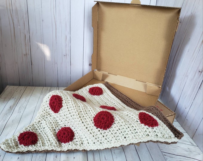 Baby pizza cocoon set/pepperoni/pizza pie/pizza food blanket/wearable food/pizza slice/new born photo prop/baby shower gift