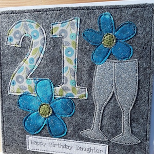 Carte d'anniversaire personnalisée faite main - anniversaire de femme - anniversaire floral OOAK - carte en textile - carte en tissu - cousue à la main