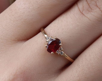 Rubin Ring - Juli Geburtsstein - Gold Ring - Edelstein Ring - Verlobungsring - Ring - Rechteck Ring - Rosa Ring