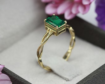 Celtic Emerald Ring - May Birthstone - Gold Ring - Gemstone Ring - Engagement Ring - Ring - Rectangle Ring - Green Ring