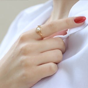 White Pearl Ring, Knot Ring, Wire Wrap Gold Pearl Ring, Pearl Ring, Gold Wire Wrapped Ring, 14K Gold plated Ring image 2