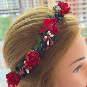 Flower crown, flower girl crown, flower crown wedding, red Ukrainian hoop, vinok, girl Vinok, Ukrainian headband, flower diadem, tiaras.