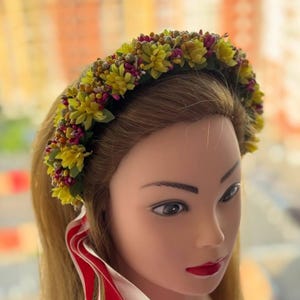 Ukrainian style, Girl Wreath Of Flowers, Handmade Floral Tiara, Ukrainian wreath with ribbons, Vinok Ukraine, Ukrainian Flower Crown.