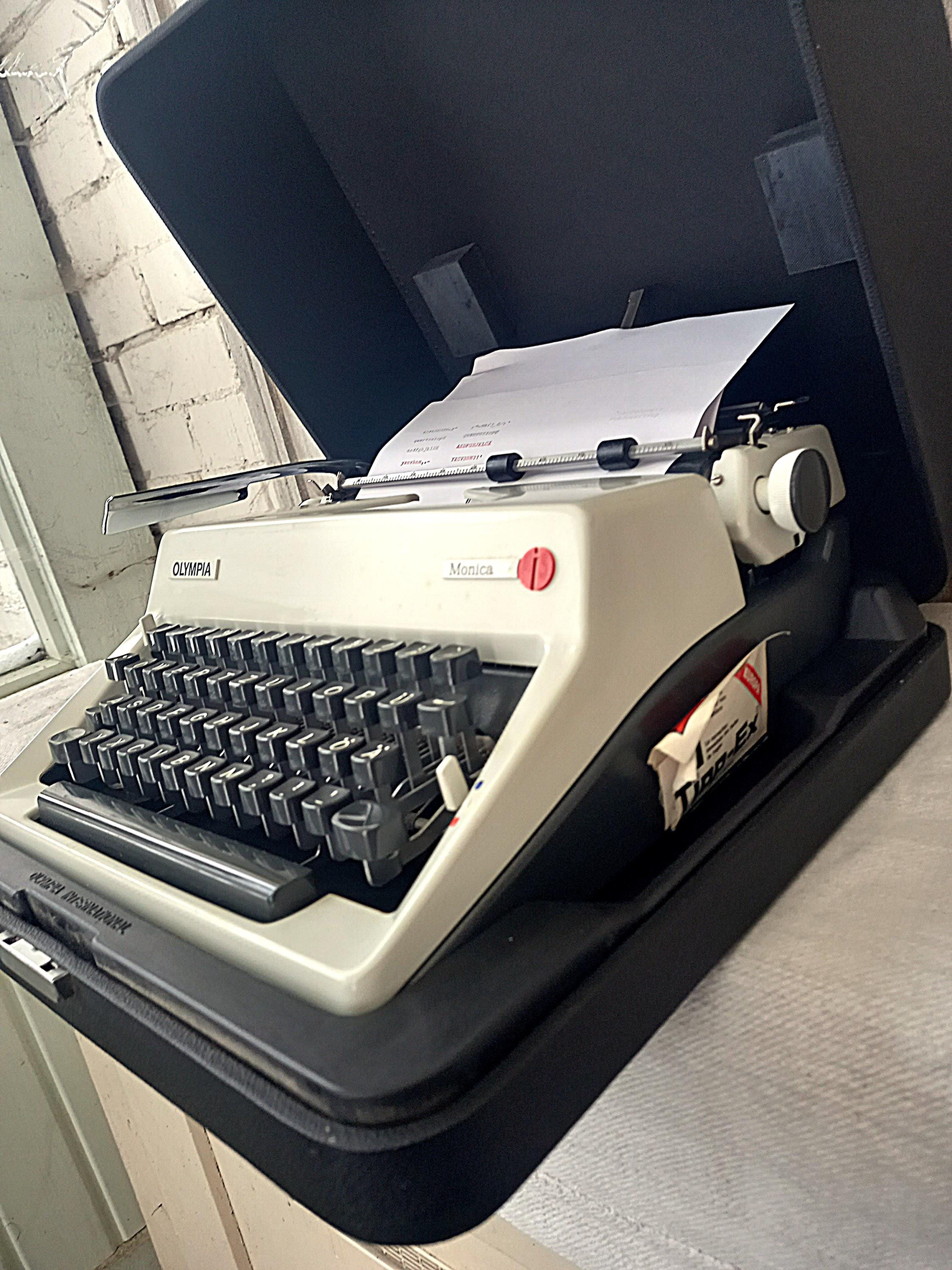 1970 Olympia Typewriter - Etsy