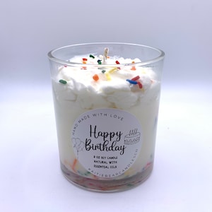 Happy birthday soy candle, birthday gift, gift for her, 8 oz, organic candle, scented candles , dessert candle, unique candle