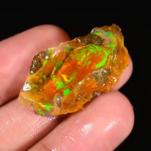 Opal Rough, Ethiopian Opal Raw, Crystal Opal Rough, Big Opal Rough, Fire Opal Rough, Natural Loose Opal Welo Fire Oil Opal Rough, 20.50 CTS,