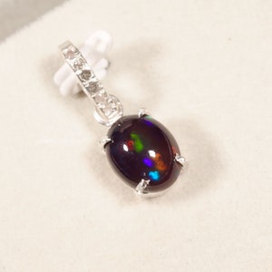 925 Sterling Silver Pendant&#39; Black Fire Opal Pendant&#39; Opal Diamond Pendant&#39; Natural Ethiopian Black Opal Pendant&#39; Beautiful Opal Pendant