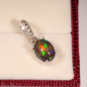 925 Sterling Silver Pendant&#39; Black Fire Opal Pendant&#39; Opal Diamond Pendant&#39; Natural Ethiopian Black Opal Pendant&#39; Antique Opal Pendant