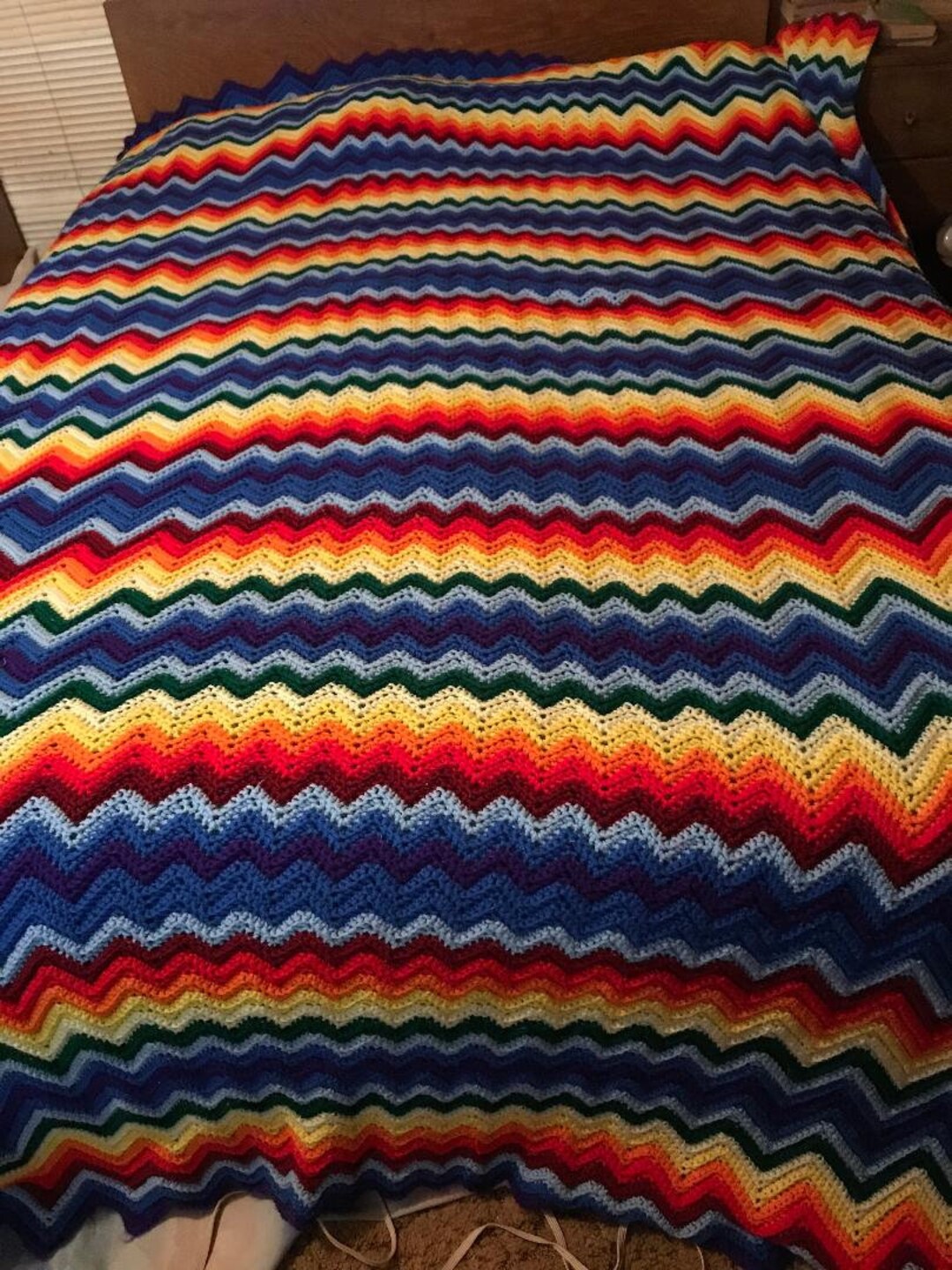 Zig Zag Queen Size Afgan/queen Size Crochet Afghan/ Zigzag Style and