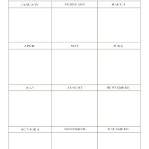 Könnte beinhalten: Ein minimalistischer Jahreskalender mit weißem Hintergrund und schwarzem Text. Der Kalender ist in zwölf Monate unterteilt, mit Platz für Notizen unter jedem Monat. Der Titel "YEARLY EVENTS" steht oben.