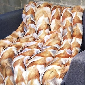 Luxury Real Red Hint Paw Fur Fox Throw Blanket