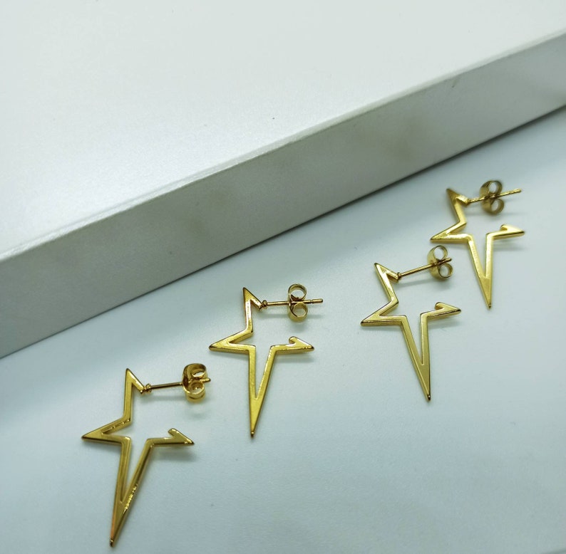 Large Star Hoop Earrings.