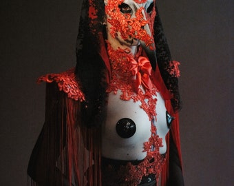 Sexy burlesque collar with lace epaulettes and fringes