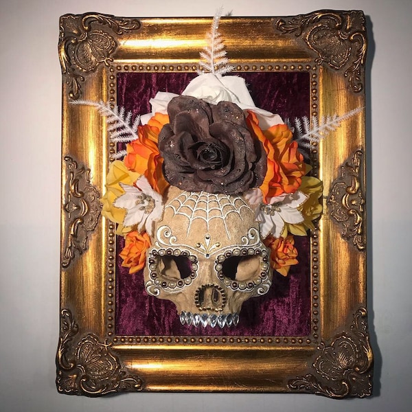 Cadre décoration crâne Santa Muerte résine avec strass - Don association Little Warrior