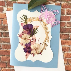 Cartes de fleurs pressées avec 2 papillons découpés - Carte de mariage - Carte de voeux - Assortiment de cartes plié - Cadeau carte unique - SC04-1