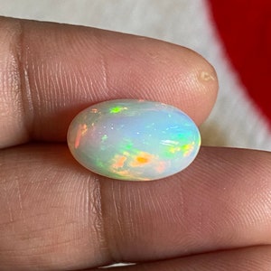 Natural Ethiopian White Opal Cabochon 4.12 Carats 14.5x9 MM Oval Shape Welo Fire Opal Top Quality Jewelry Making Opal Loose Gemstone