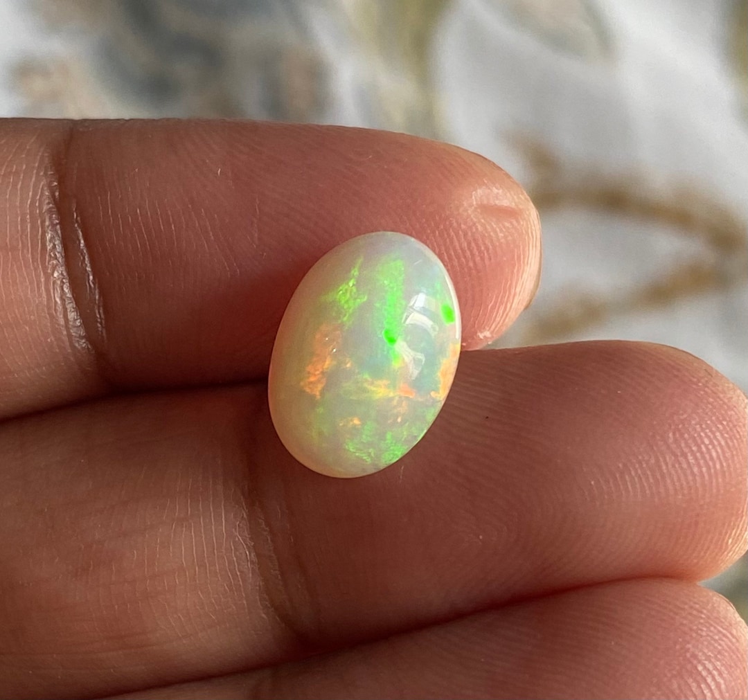 Cabochon d'opale blanche non traitée opale welo naturelle en