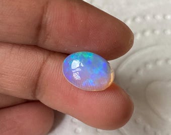 Cabochon éthiopien en opale Welo, pierre précieuse ovale