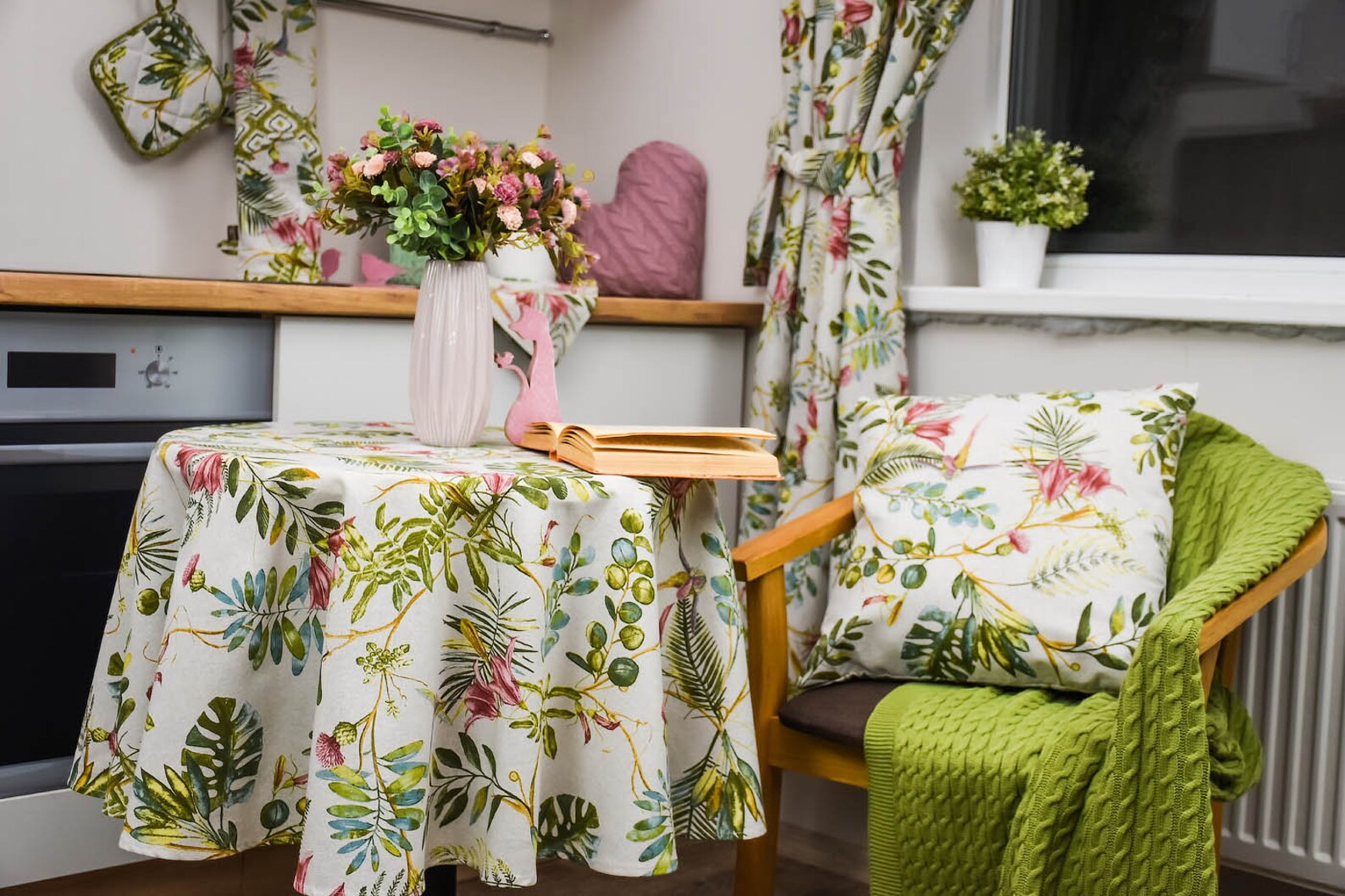 Tropical Tablecloth Monstera Tablecloth Round Tablecloth Etsy