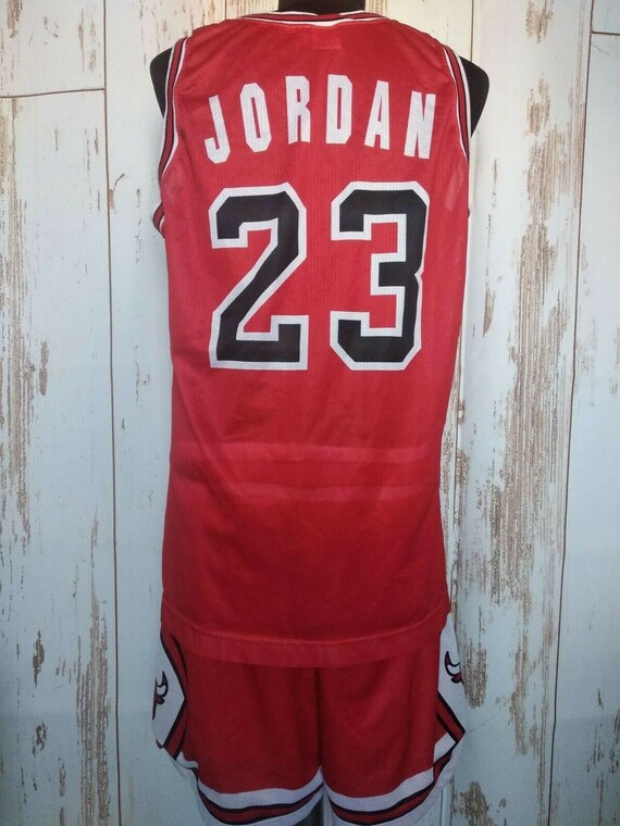 Michael Jordan 23 Chicago Bulls NBA 