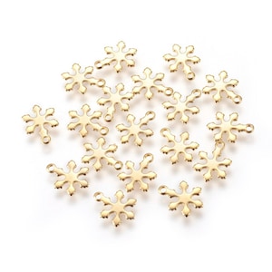 10 gold or silver stainless steel snowflake charms 12mm