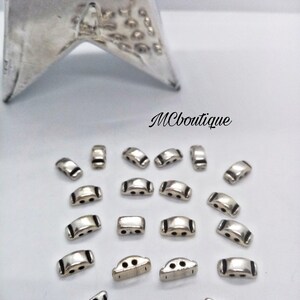20 silver metal loop beads 12mm