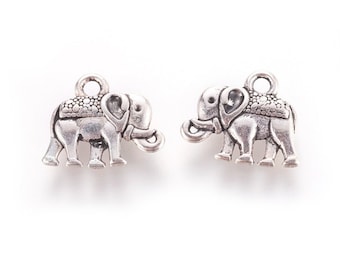 5 silver metal elephant charms 13mm