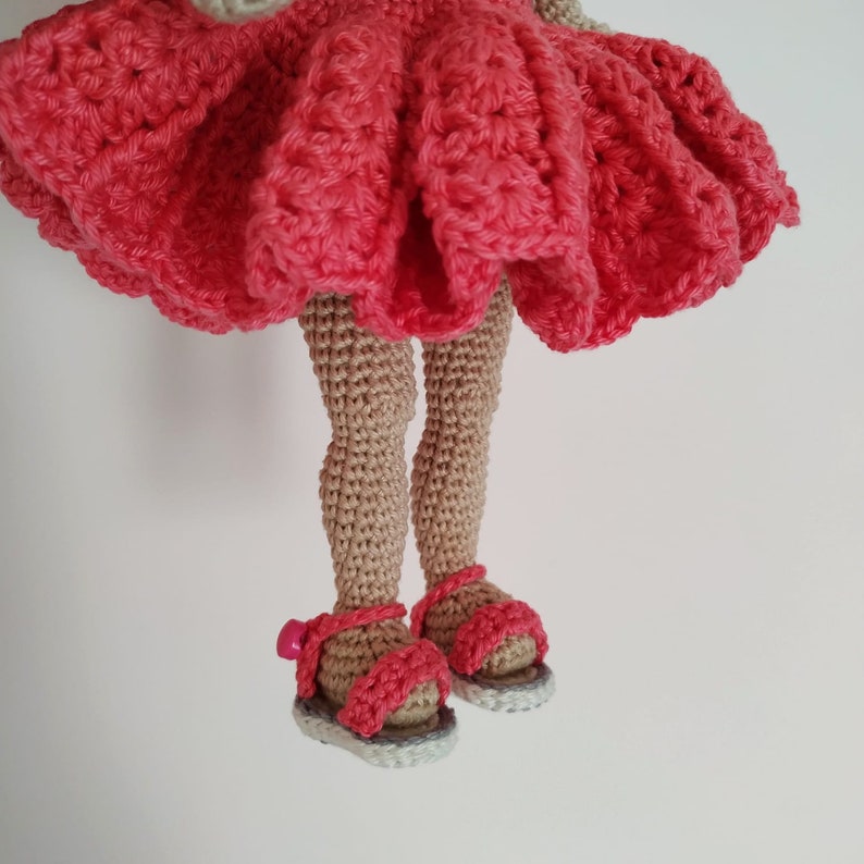 Astrid Doll crochet pattern, Amigurumi doll pattern in English, Deutsch, Français, Spanish /Español image 7