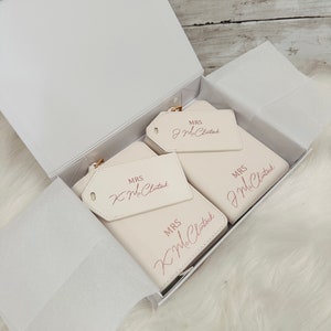 Personalised Travel Passport Holder & Luggage Tag, Gay Wedding Mr Mr Mrs Mrs  Travel Wallet, Honeymoon Wedding Gift Idea, passport holder