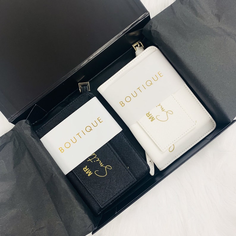 Personalised Travel Passport Holder & Luggage Tag, Gay Wedding Mr Mr Mrs Mrs Travel Wallet, Honeymoon Wedding Gift Idea, passport holder