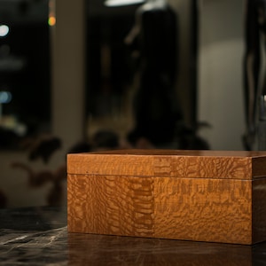 Walnut & Cedar Cigar Humidor, Cedar Cigar Box, Handmade Cigar Box, Luxury Cigar Case, Gift for Men, Cigar Lovers Gift, Cigar Accessories
