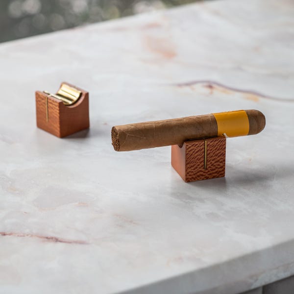 Cigarrstöd i exotiskt trä - Handgjort rökgåva (set om 2)