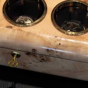 mapa burl watchbox topview lock detail