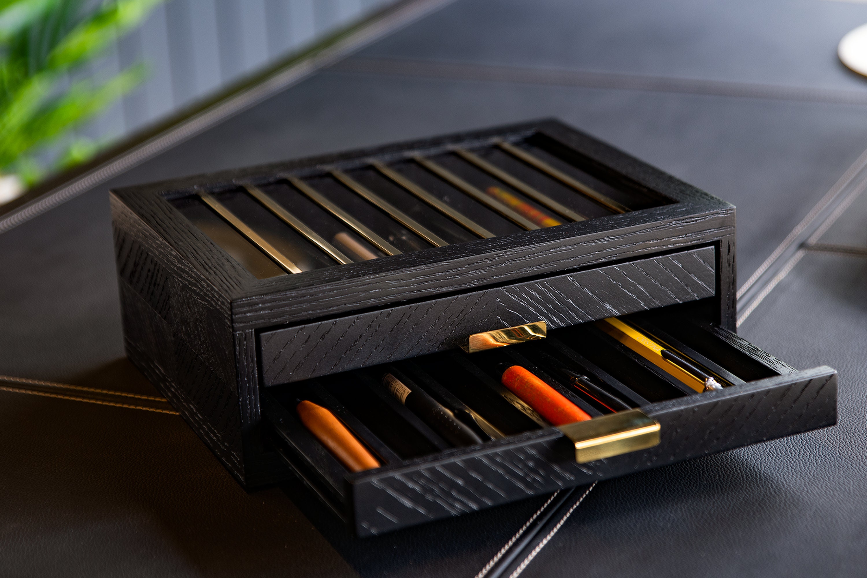 Pen Display Case with 3 Different Wood Option, Office Desk Organizer, Wooden Pen Holder, Office Gift Ideas, Pen hotel, Christmas gift idea