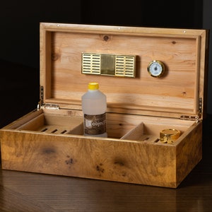 Luxury Mapa Burl & Cedar Cigar Humidor, Cedar Cigar Box, Handmade Cigar case, Cigar Gift for Men, Cigar Lovers Gift, Cigar Accessories