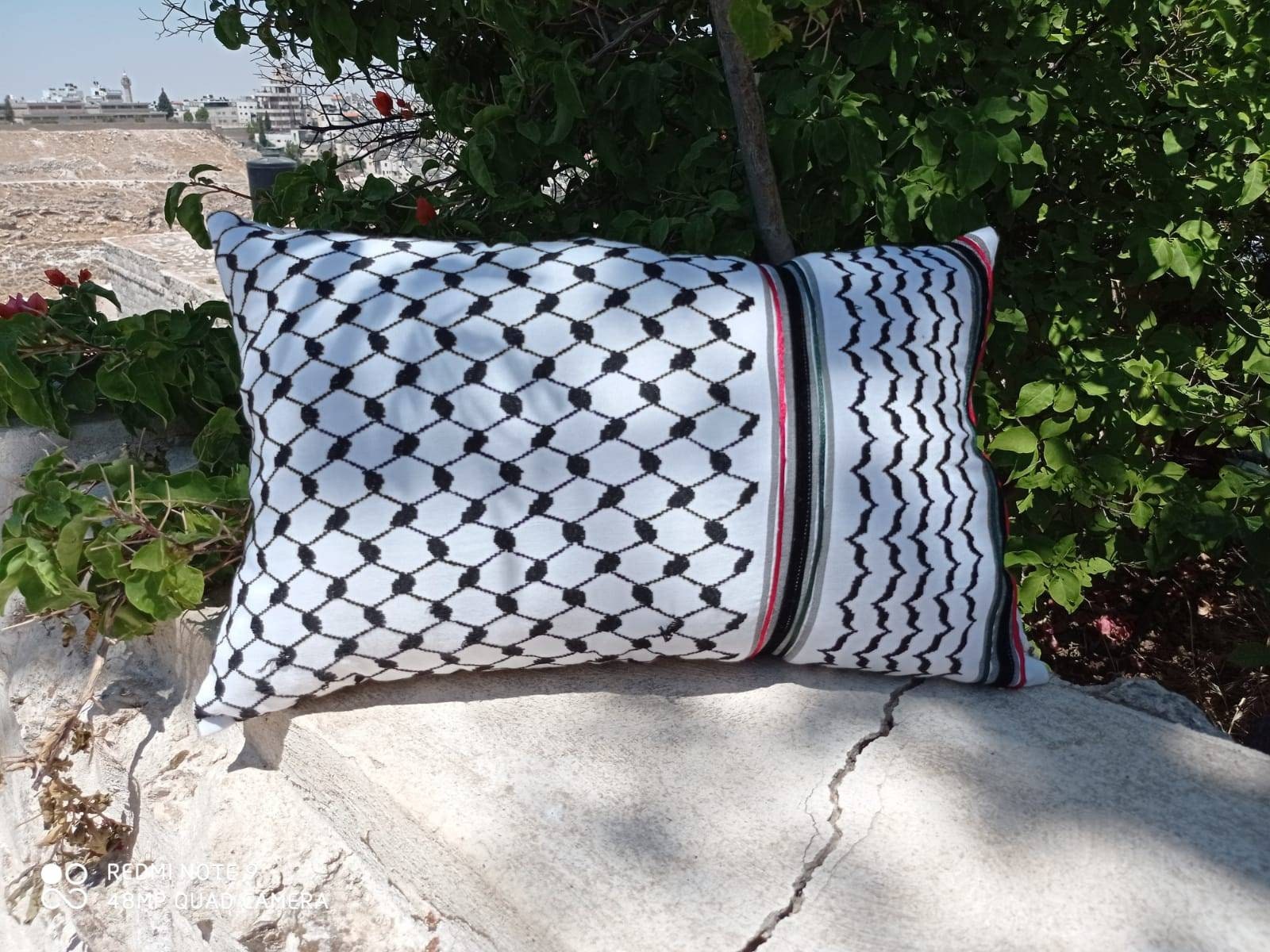 Palestinian Keffiyeh Cushion Cases / Keffiyeh Pillow Cases Set 