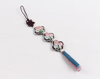 Small and adorable korean traditional ormaments cell phone straps blue butterfly